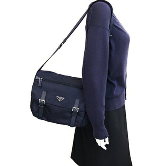 PRADA Blue Leather Shoulder Bag - Picture 10 of 10